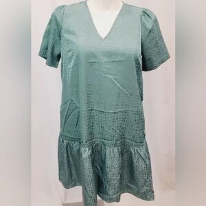 Green Satin Shift Dress Sz Large NWOT